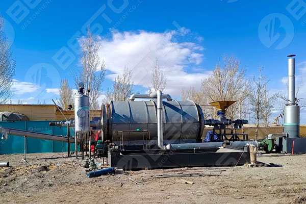 Tyre Pyrolysis Machine in China